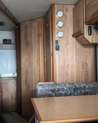 Camper Ford Transit Arca