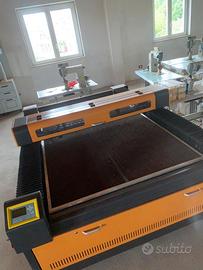MACCHINE LASER INDUSTRIALI