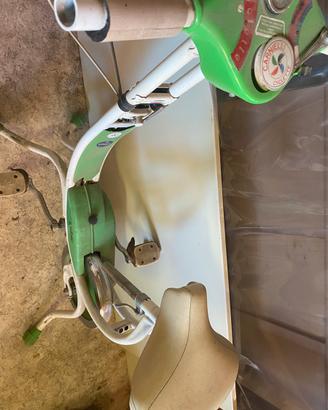 Cyclette verde vintage