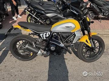 Ducati Scrambler - 2023 icon yellow 800