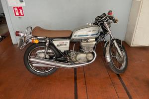 Suzuki 380Gt