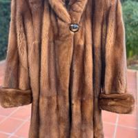PELLICCIA DI VISONE LUNGA USATA