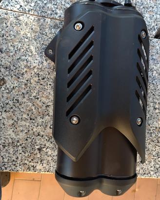 scarico terminale Aprilia srv 850 e Gilera ggp 800