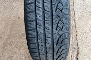 Gomme 225-45-17
