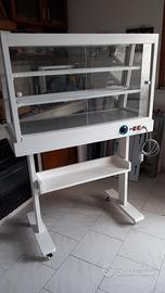 Vetrine calda in legno anche su misura