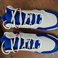 SCARPE DA BASKET N. 37,5