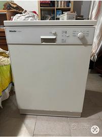 Lavastoviglie MIELE