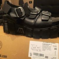 New Rock sandali