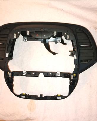 Mascherina autoradio Renault Kaptur con bocchette