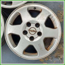 Cerchio Singolo in Lega OPEL ZAFIRA T98 dal