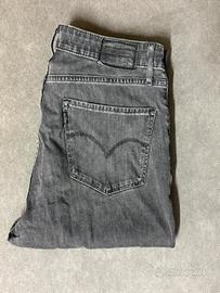 Levi's 721 - W26L30