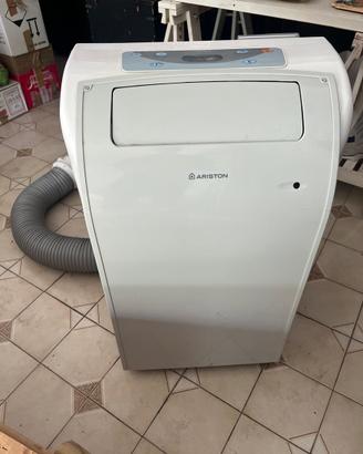 Climatizzatore HOTPOINT-ARISTON AMP12CB