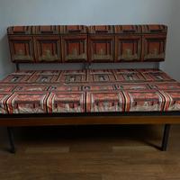 Divano foderato Fornasetti