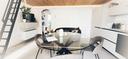 bilocale-c-terrazzo-in-residence-c-piscina-rif1024