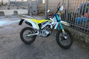 Moto enduro Vent - HM