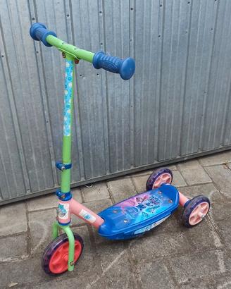 Monopattino a 3 ruote per bambini Smoby – Pijamask