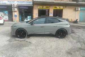 DS4 1.6 E-tense performance line 225 cv