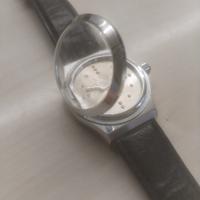 Orologio da polso con numeri in braille