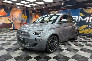 Fiat 500 500e Berlina 42 kWh La Prima (732)