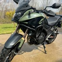 Honda CB500X (04/2022) – Full Optional– 14.000 km