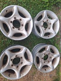 N°4 Cerchi in lega 7×15 ET 8 Mitsubishi Pajero

