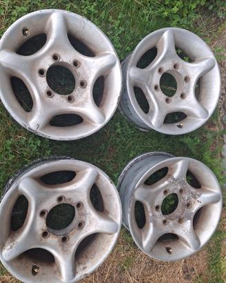 N°4 Cerchi in lega 7×15 ET 8 Mitsubishi Pajero

