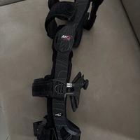 Tutore per crociato posteriore destro