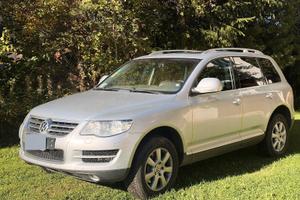 VW Touareg 3.0 V6 TDI 240CV 4x4 - revisione nuova
