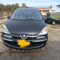 Peugeot 807