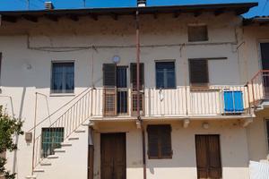 Casa su due piani