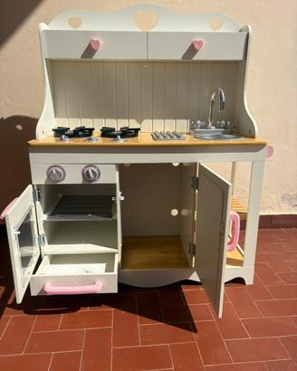 Cucina in legno per bambini