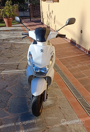 Scooter Peugeot Kisbee 50 cc