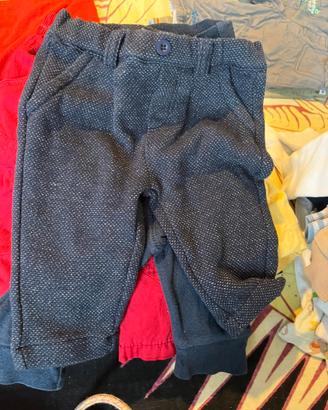 Vestiti da bimbo 3/4 Mesi . 60 Pezzi a 25€