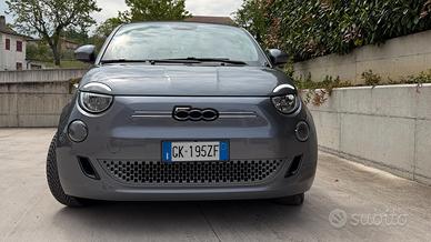Fiat 500e Cabrio 118 CV 42 kWh Icon.
