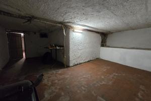 Cantina uso magazzino/deposito