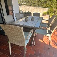 Tavolo da esterno+sedie e panchina