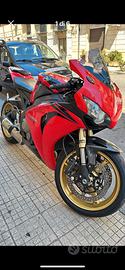 Honda cbr 1000 rr