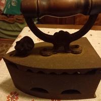 vecchio  ferro  da stiro 