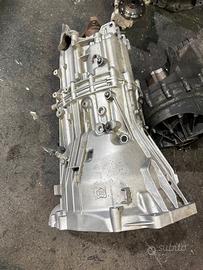 Cambio manuale, sei marce BMW 320d