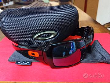 Occhiali da sole Oakley Oil Drum Polarizzati