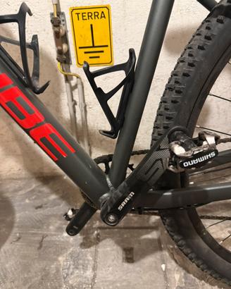 Mountain Bike Cube Hardtail 29”