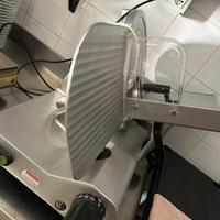 mobile da ristorante affettratice lavastovie