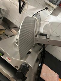 mobile da ristorante affettratice lavastovie