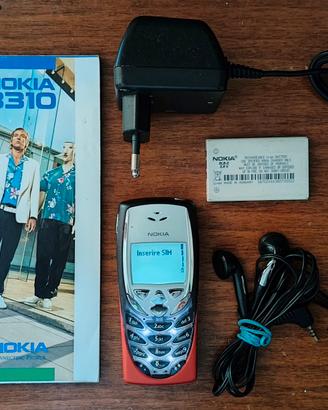 Nokia 8310 + accessori