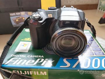 Fotocamera Fujifilm S7000