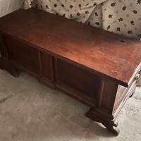 Cassapanca in legno