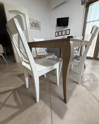 Sedie in legno