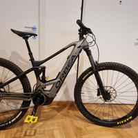 Mountain-bike elettrica pedalata assistita Ebike