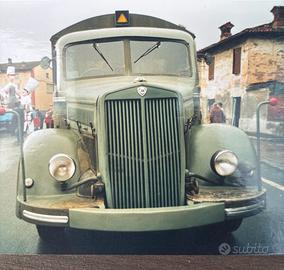 Autocarro Epoca Lancia Esatau