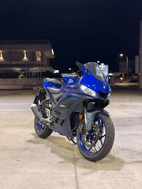 YAMAHA YZF R3 ABS